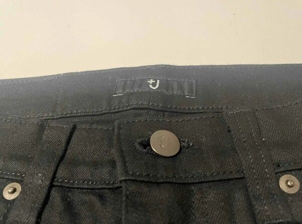 ユニクロ UNIQLO +J セルビッジスリムフィットストレートジーンズ 28