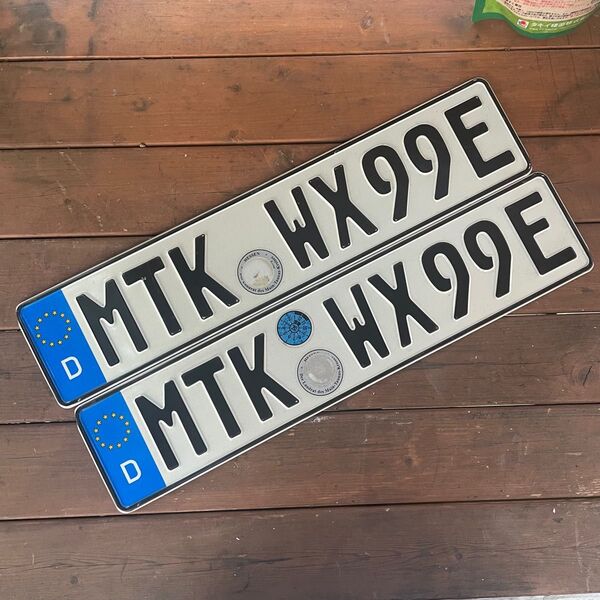 ドイツ 電気自動車専用ナンバープレート前後2枚セット MTK WX99E