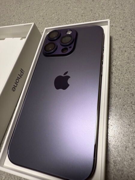 iPhone 14 pro SIMフリー ディープパープル 256G 美品 未使用ケース付き