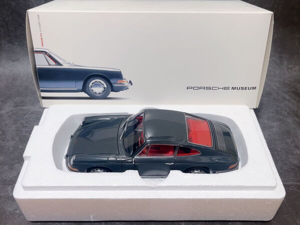 ポルシェミュージアム特注 1/18ポルシェ911 1964 スレートグレー autoart