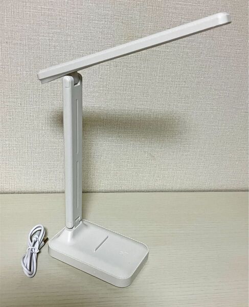 【目に優しい】LEDデスクライト 調光・スマホスタンド付き