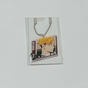 ハイキュー デコフレアクリルキーホルダー アクキー 宮侑