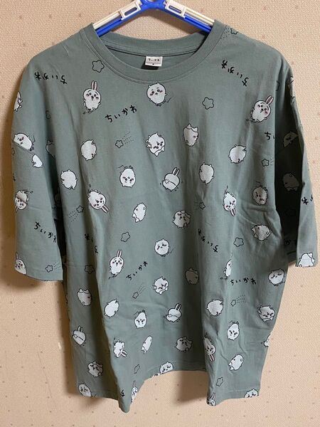 【ちいかわ】グリーン Tシャツ ちいかわ ハチワレ うさぎ Mサイズ