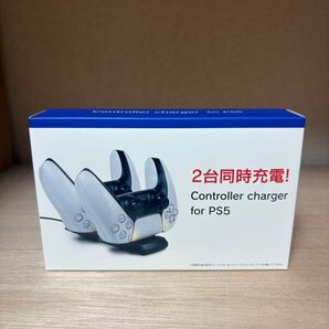 【新品】2台同時充電!PS5コントローラーチャージャー