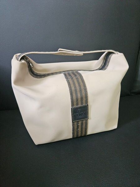 【中古】FENDI フェンディバニティマルチポーチ ハンドバッグ
