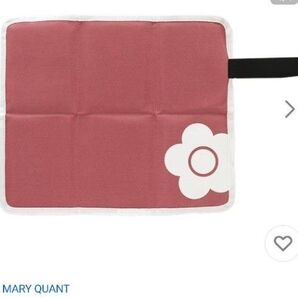 人気 完売品 在庫わずか マリークワント ビッグデイジー おでかけ マット コンパクトになります 未使用 タグ付き 匿名発送