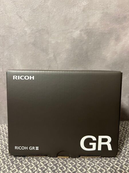 RICOH GR III