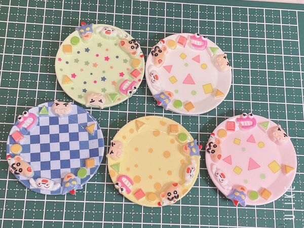 しんちゃん 5種 お皿 デコパーツ