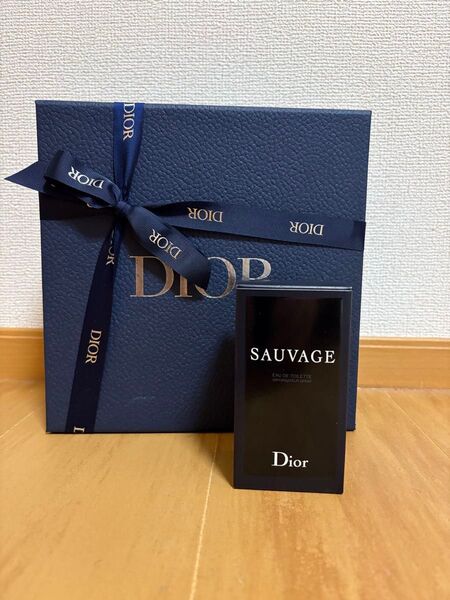 Dior Sauvage ソヴァージュ100ml 未開封ディオール香水 オードゥトワレ 箱付き