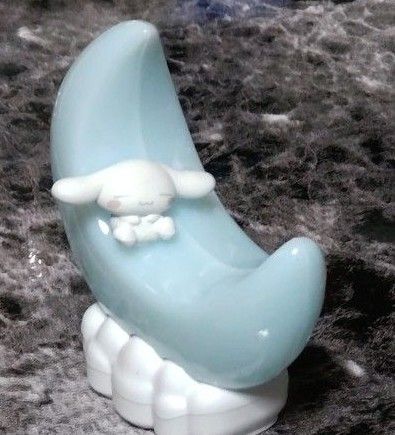 処分価格 サンリオ シナモロール お月様ライトマスコット