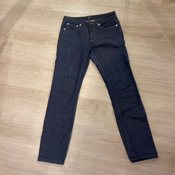 A.P.C. デニムパンツ ネイビー