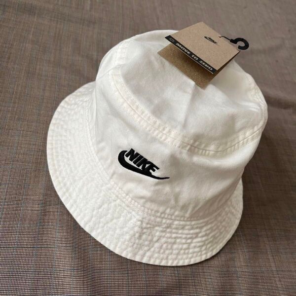 【NIKE / ナイキ】刺繍ロゴ バケットハット 帽子 ホワイト 白