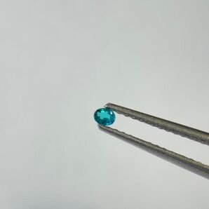 パライバトルマリン 0.09ct 3x2.4mm