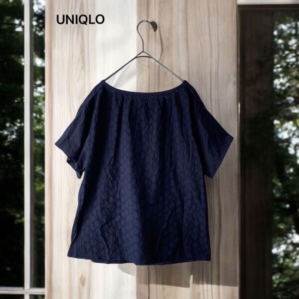 【UNIQLO】 カットソー (M相当) 半袖 プルオーバー ネイビー 穴あきデザイン カジュアル 濃紺 トップス ユニクロ