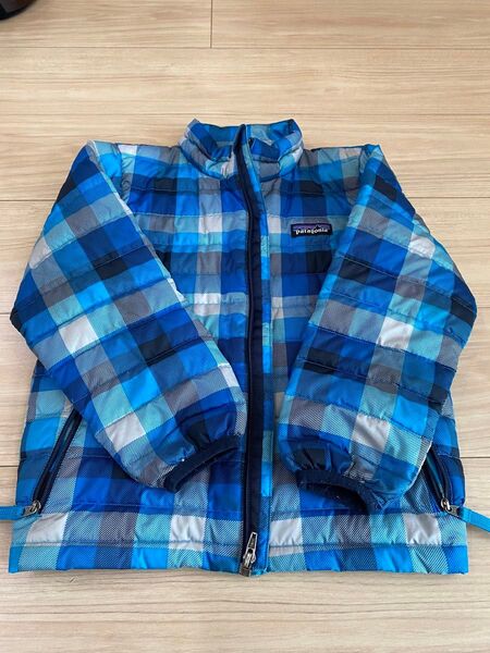 patagonia パタゴニア ダウンジャケット キッズ ブルー系 110