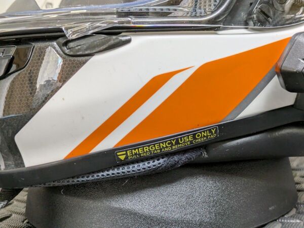 SHOEI ショーエイ E.Q.R.Sステッカー Z-7 Z-8 X-14 X-15 グラムスター
