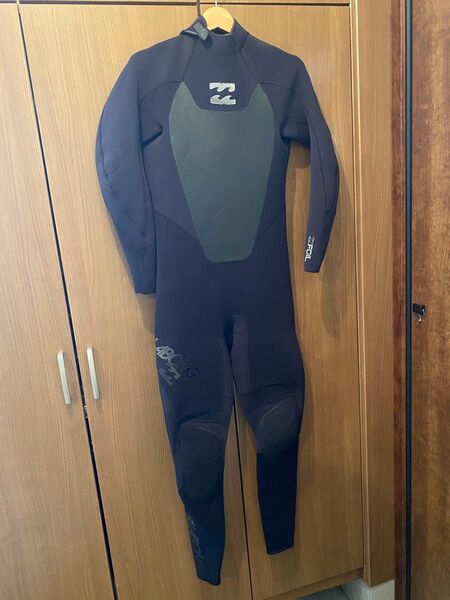 BILLABONGウェットスーツ M