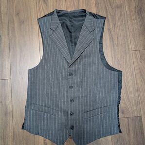 襟つき スーツベスト