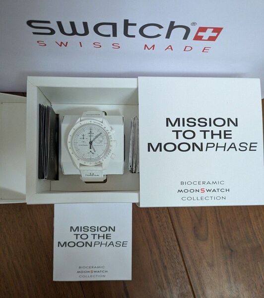 Snoopy x OMEGA x Swatch MoonSwatch White付属品完備 5月購入スヌーピースウォッチ
