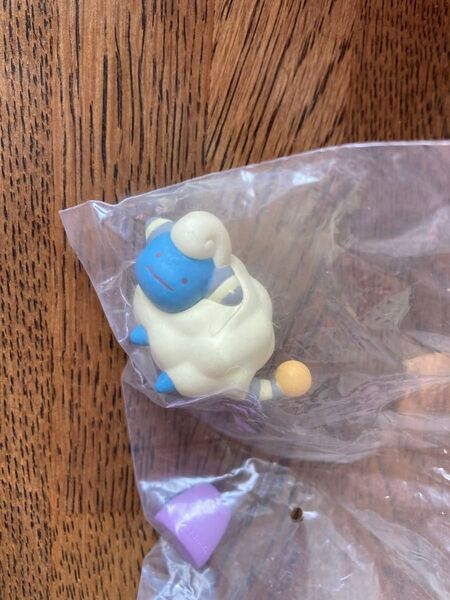 へんしんメタモン へんしん! メタモン フィギュア レア ポケモンセンター限定 メリープ キッズ