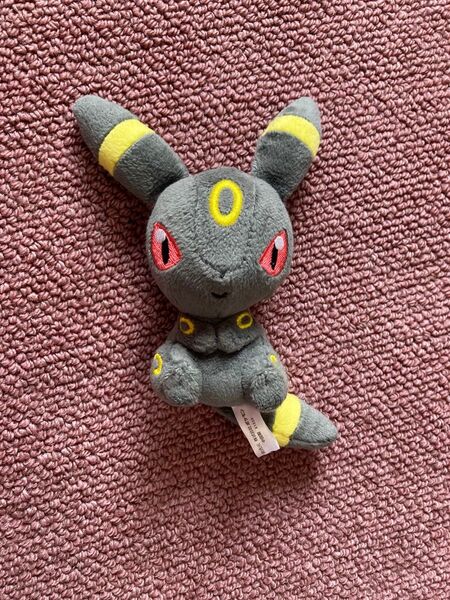 プチぬいぐるみINモンスターボール ブラッキー ポケモンセンター限定 ポケモンぬいぐるみ マスコット