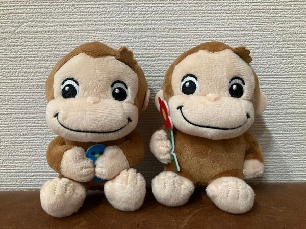 おさるのジョージ ぽってりマスコットぽかぽか陽気におでかけ 2種セット
