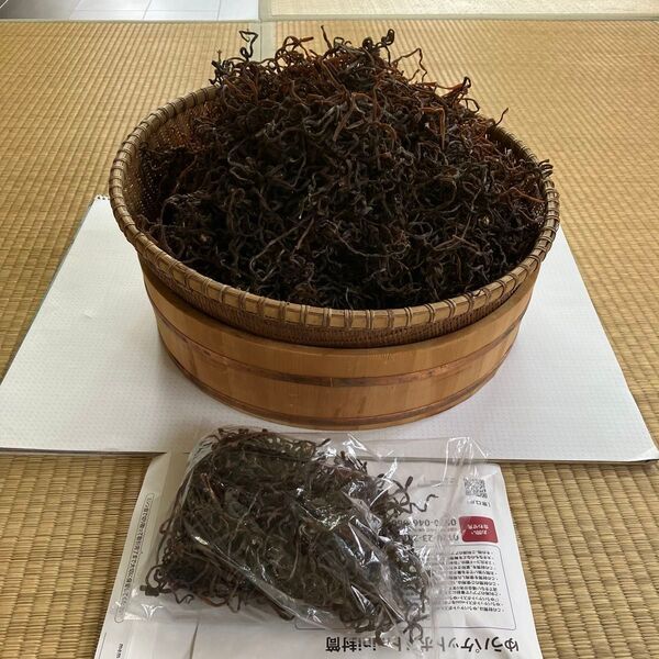 乾燥ゼンマイ4 100g 無選別