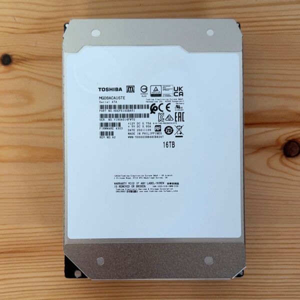 HDD 16TB ハードディスク TOSHIBA MG08ACA16TE NAS対応