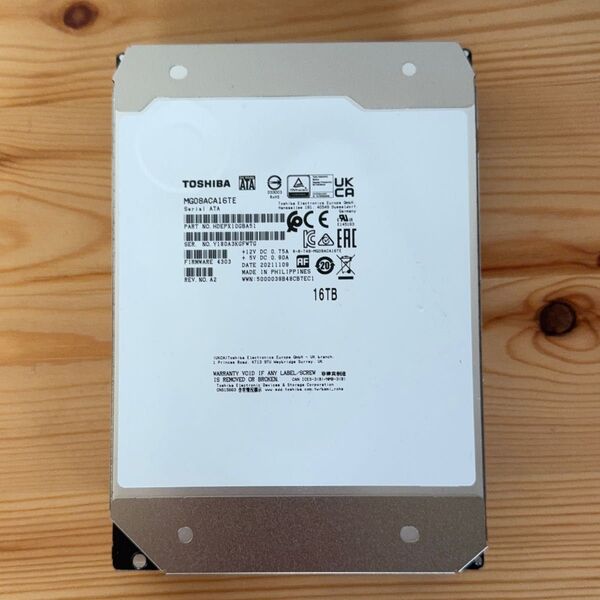HDD 16TB ハードディスク TOSHIBA MG08ACA16TE NAS対応