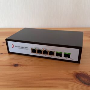 2.5gbps スイッチングハブ POE対応 6ポート アンマネージド XikeStor SKS1200-4GPY2XF-P