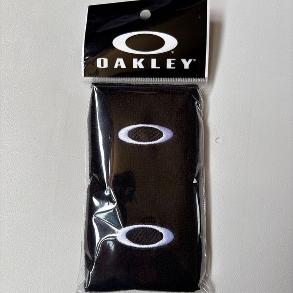 OAKLEY リストバンド 新品未使用品