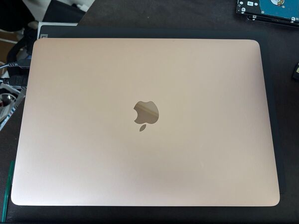 Apple MacBook air 2019 ローズゴールド