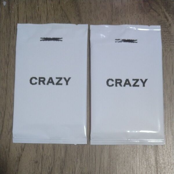LE SSERAFIM CRAZYフォトカードです、2枚からお願い致します、複数枚の方はコメントお願い致します。