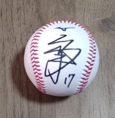 【祝初勝利】ドジャース佐々木朗希投手直筆サインボール NPB統一球&ディスプレイキット&トレカ、初勝利記念値下げ致しました。