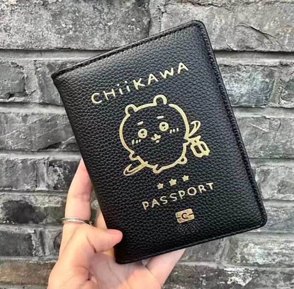 ちいかわ パスポートケース 黒 ブラック 【新品未使用】パスポートカバー 旅行 トラベル casetify パスケース