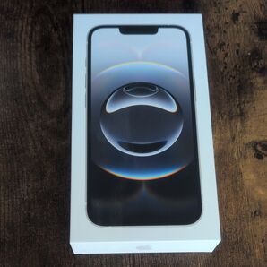 新品・未開封 iPhone16e ホワイト SIMフリー