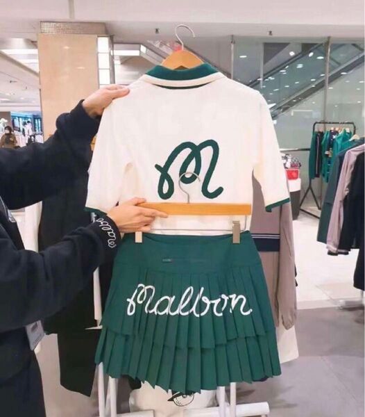 マルボン 新作Malbon ゴルフレディースポロシャツスカート 上下2点セット M