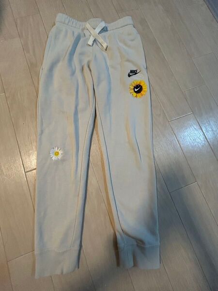 NIKE XS スウェットパンツ ナイキ