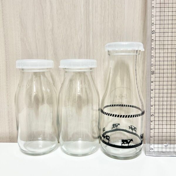 牛乳瓶 空き瓶 蓋付き セット