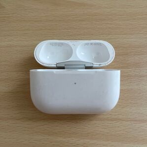 29 Apple AirPods Pro ケース A2190 ケースのみ イヤホン無し 0415