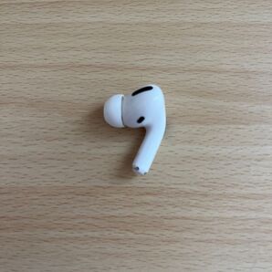 29 Apple AirPods Pro 第1世代 右イヤホン A2083 0415