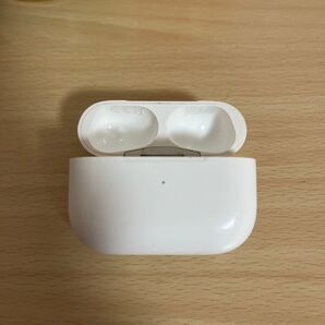 31 Apple AirPods Pro ケース A2190 ケースのみ イヤホン無し 0415