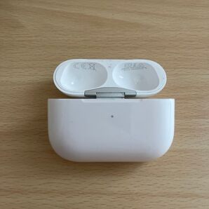 32 Apple AirPods Pro ケース A2190 ケースのみ イヤホン無し 0415