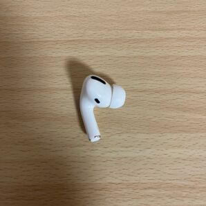 37 Apple AirPods Pro 第1世代 左イヤホン A2084 0415