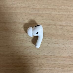 38 Apple AirPods Pro 第1世代 右イヤホン A2083 0415