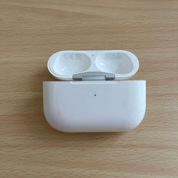 ⑥ Apple AirPods Pro ケース A2190 ケースのみ イヤホン無し 0420