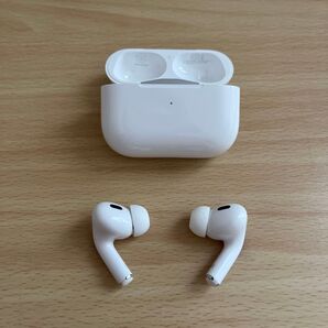 ④ Apple AirPods Pro 第2世代 MQD83J/A ワイヤレスイヤホン 0514