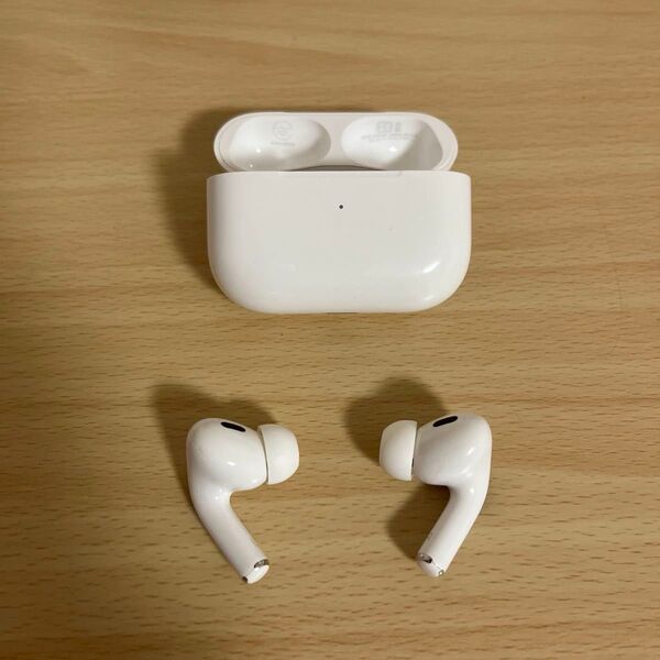 ⑤ Apple AirPods Pro 第2世代 MQD83J/A ワイヤレスイヤホン 0514