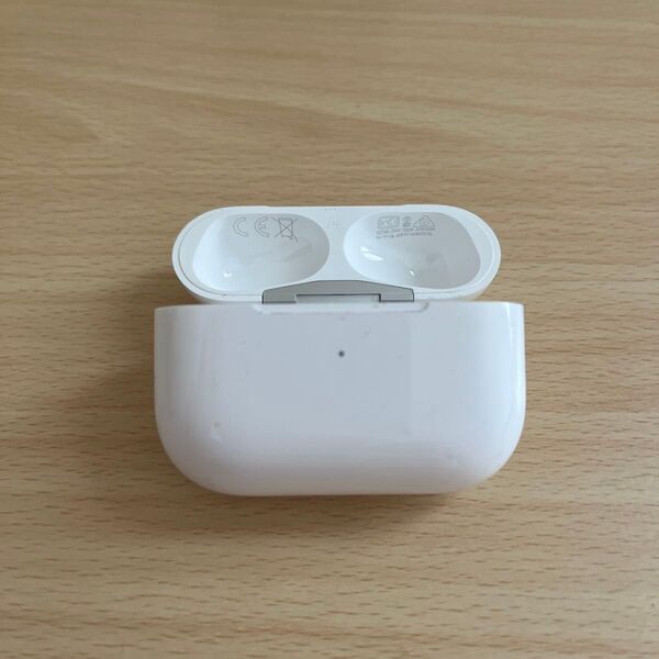⑧ Apple AirPods Pro ケース A2190 ケースのみ イヤホン無し 0420