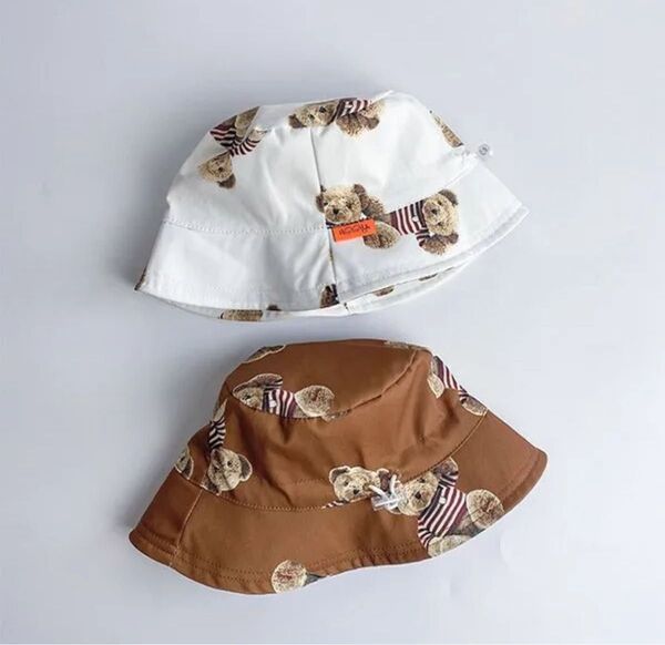 【新品】【ホワイト】韓国風子ども服 帽子 バケットハット クマ柄 可愛い 日除け 男女兼用 くま